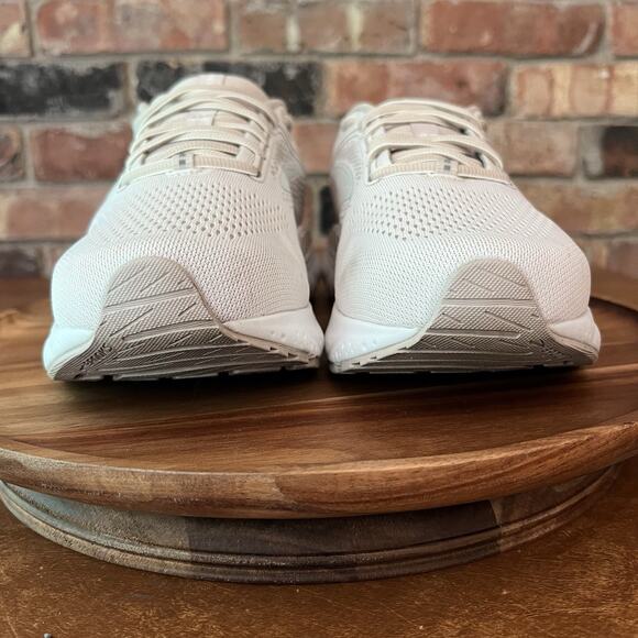 Brooks Ariel GTS 23 Supportive Cream Womens 8.5 2E Road Running Shoes Sneakers - Picture 11 of 16